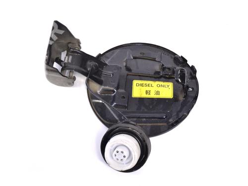 Fuel flap SUZUKI GRAND VITARA II (JT, TE, TD) 1.9 DDiS All-wheel Drive (JT419, TD44, JB419WD, JB419XD,... | BP7749992C131 