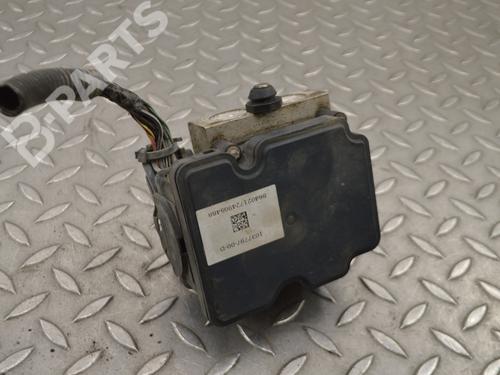 Used ABS pump TESLA MODEL X (5YJX) P100D AWD (772 hp) 9976607