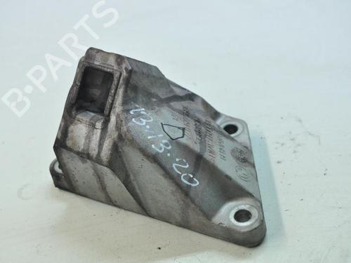 Used Support BMW 5 (F10) 550 i (408 hp) 14768378