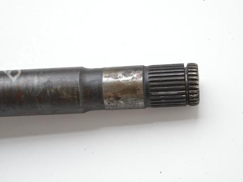Right front driveshaft LAND ROVER DISCOVERY III (L319) 2.7 TD 4x4 | BP19941724M39 