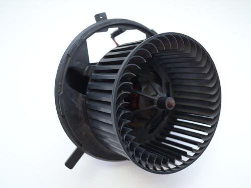 Used Heater blower motor VW SCIROCCO III (137, 138) 2.0 TDI (140 hp) 8859082