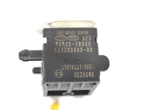 Electronic sensor HYUNDAI SANTA FÉ II (CM) 2.2 CRDi 4x4 | BP8868453M84 