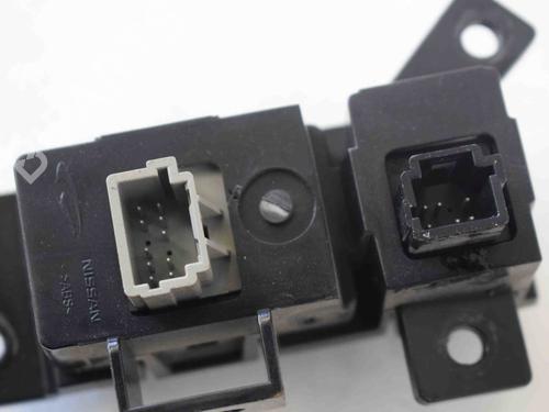 Switch INFINITI M (Y51) 30d | BP28439086I30