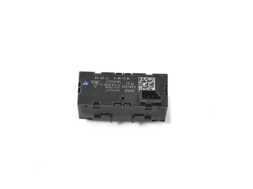 Switch BMW X5 (F15, F85) xDrive 50 i | BP8863539I30 