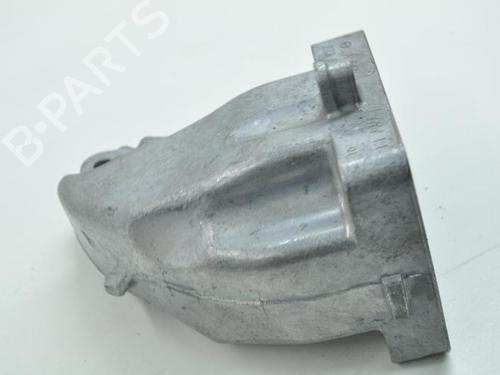 Support MERCEDES-BENZ CLS (C218) CLS 350 BlueTEC / d (218.326) | BP14813702C155 