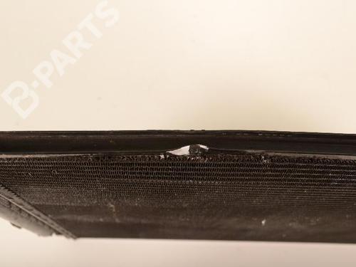 AC-Kondensator TOYOTA LAND CRUISER 100 (_J1_) 4.2 TD (HDJ100_, HDJ100) (204 hp) 8868932