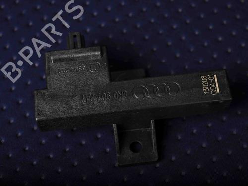 Used Electronic module AUDI A7 Sportback (4GA, 4GF) S7 quattro (450 hp) 7753613