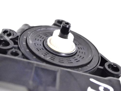 Right front window motor HYUNDAI i40 I (VF) 1.7 CRDi | BP9229627E20 