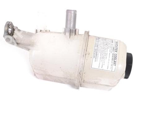 Expansion tank TOYOTA PRIUS (_W3_) 1.8 Hybrid (ZVW30) | BP8348711C120 