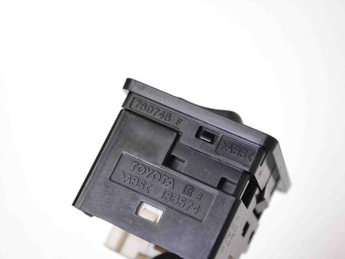 Switch TOYOTA RAV 4 II (_A2_) 2.0 4WD (ACA21, ACA20) | BP7748844I30
