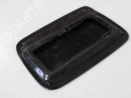 Fuel flap BMW 3 (E90) 318 i | BP7755277C131