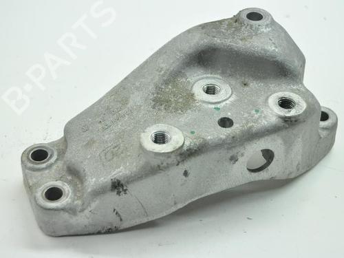 Support VW TIGUAN (5N_) 2.0 TSI 4motion | BP14812575C155