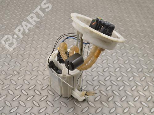 Used Fuel pump BMW 4 Gran Coupe (F36) 430 d (258 hp) 10708066