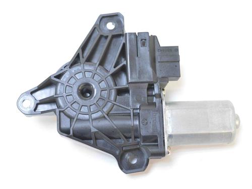 Moteur de lève-vitre arrière gauche MERCEDES-BENZ C-CLASS T-Model (S205) C 220 BlueTEC / d (205.204) (163 hp) 7495592