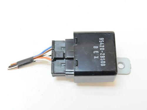 Used Electronic module HYUNDAI SANTA FÉ II (CM) 2.2 CRDi 4x4 (155 hp) 7752574
