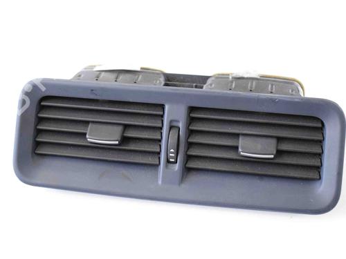 Used Air vent LAND ROVER RANGE ROVER III (L322) 3.6 D 4x4 (272 hp) 14768782