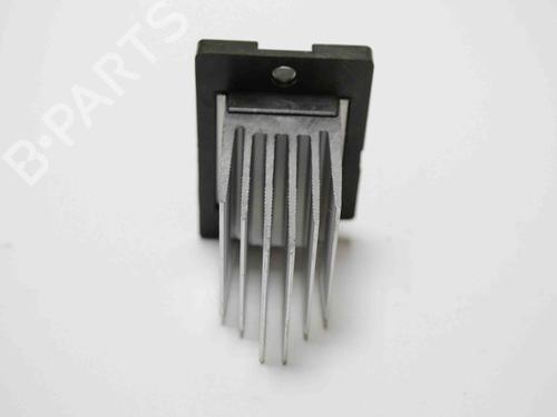 Heater resistor HYUNDAI i30 Estate (GD) 1.6 CRDi | BP14816404M108 