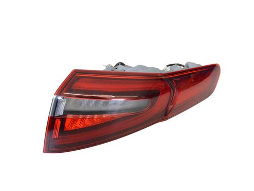 Used Right taillight ALFA ROMEO STELVIO (949_) 2.9 Q4 (949.AXG2A, 949.AXH2A, 949.AXS2A) (510 hp) 27828675