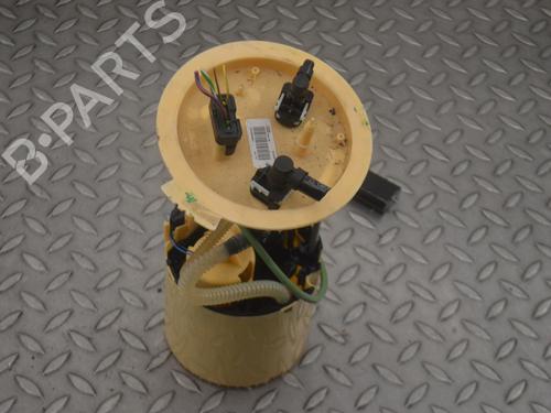 Used Fuel pump VOLVO XC40 (536) D3 AWD (150 hp) 18202319