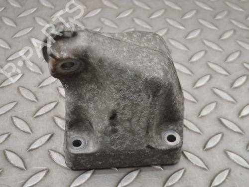 Used Support MERCEDES-BENZ S-CLASS (W221, V221) S 320 CDI (221.022, 221.122) (235 hp) 14795083