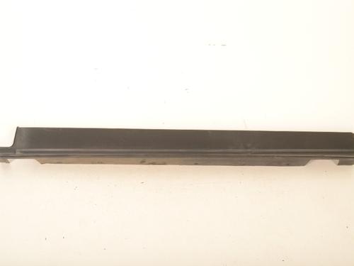 Used Left sideskirt LAND ROVER RANGE ROVER IV (L405) 5.0 SCV8 4x4 (510 hp) 14770304
