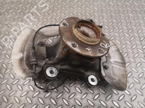 Used Right front steering knuckle BMW 4 Coupe (F32, F82) 435 i (306 hp) 19130593