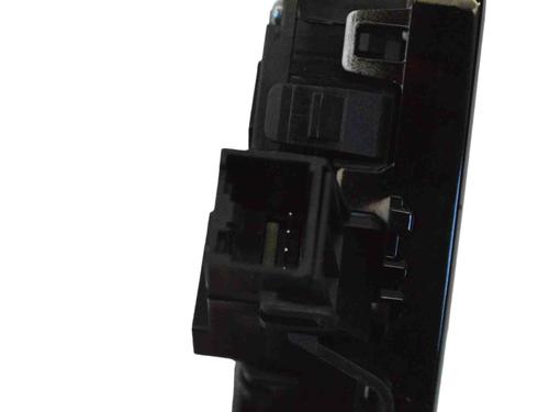 Switch LAND ROVER RANGE ROVER IV (L405) 4.4 SDV8 4x4 | BP18314440I30