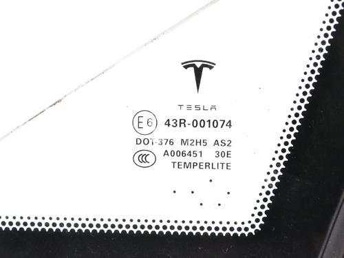 Front left quarter glass TESLA MODEL S (5YJS) 85D AWD | BP10531189C111 