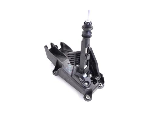 Used Gear lever NISSAN QASHQAI II SUV (J11, J11_) 1.2 DIG-T (115 hp) 9658440
