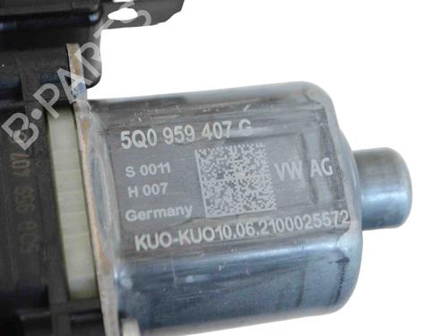 Right rear window motor VW GOLF VIII (CD1, DA1) 1.0 TSI | BP27824776E22 
