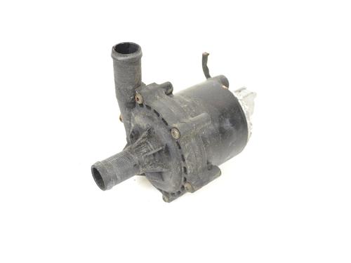 Ekstra vandpumpe TESLA MODEL S (5YJS) 85D AWD | BP14773839M111 