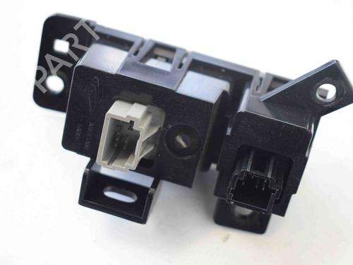 Switch INFINITI M (Y51) 30d | BP28439086I30