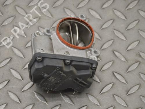 Used Throttle body BMW 5 (F10) 530 d (286 hp) 28546977