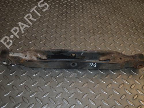 Højre bagtil bærearm NISSAN X-TRAIL III (T32_, T32R, T32RR) 1.6 dCi (T32) (130 hp) 14790624