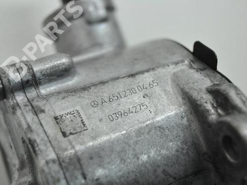 Used Vacuum pump MERCEDES-BENZ GLC (X253) 220 d 4-matic (253.905, 253.903) (170 hp) 8831267