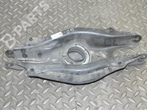 Used Right rear suspension arm MERCEDES-BENZ C-CLASS (W205) C 250 BlueTEC / d (205.008, 205.006) (204 hp) 7495776