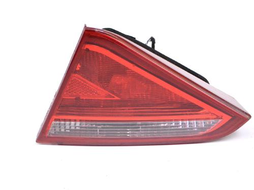 Third brake light AUDI A5 (8T3) 3.2 FSI (265 hp) 8T0945094