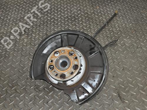 Used Left rear steering knuckle MERCEDES-BENZ CLS (C218) CLS 220 BlueTEC / d (218.301) (163 hp) 14774977