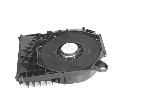 Used Electronic module BMW 1 (E87) 118 d (143 hp) 10536129