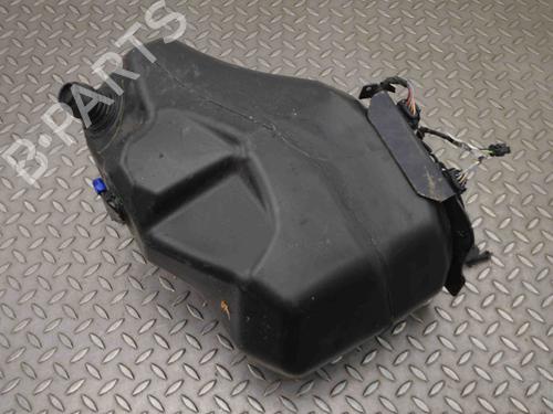 Used AdBlue tank LAND ROVER RANGE ROVER VELAR (L560) 2.0 D240 SD4 4x4 (241 hp) 29432233