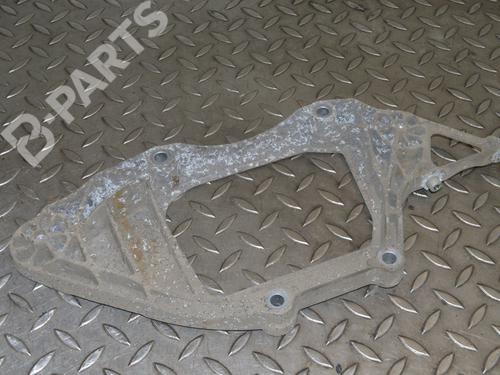 Used Support AUDI A4 B8 Avant (8K5) 2.0 TDI quattro (177 hp) 8866481