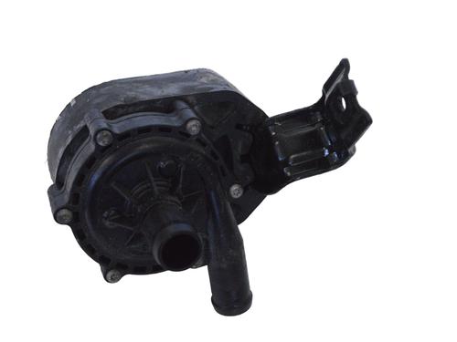 Used Auxiliary water pump TESLA MODEL S (5YJS) P90D AWD (540 hp) 19942325