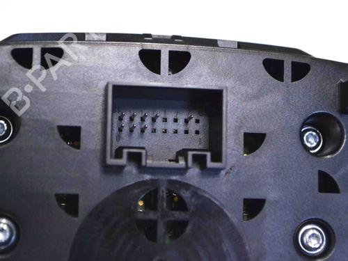 Switch AUDI Q5 (8RB) 2.0 TDI quattro | BP29812937I30 