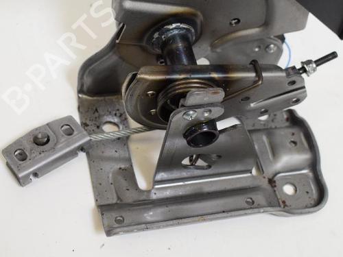 Used Hand brake NISSAN JUKE (F15) 1.6 (117 hp) 14815481