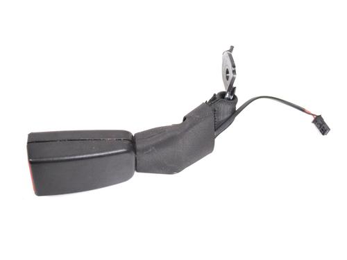 Used Seat buckle BMW 5 (F10) 520 d (184 hp) 14783696