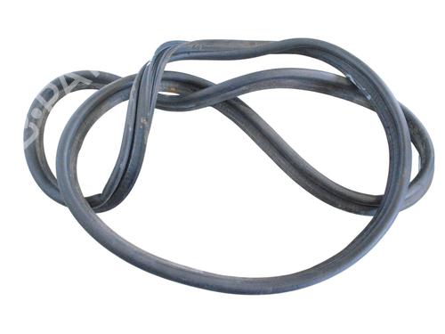 Used Rubber door seal LEXUS GS (_S19_) 450h (GRS191_, GWS191_) (296 hp) 17550022