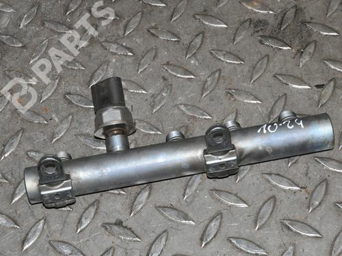 Used Injection rail LAND ROVER RANGE ROVER IV (L405) 4.4 SDV8 4x4 (340 hp) 7749532