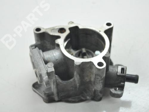 Used Vacuum pump AUDI TT (8J3) 2.0 TFSI (200 hp) 8830827