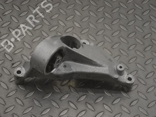 Used Support TESLA MODEL Y (5YJY) EV Performance All-wheel Drive (462 hp) 27829021