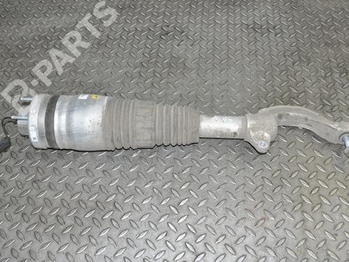 Used Right front shock absorber MASERATI LEVANTE SUV (M161) 3.0 D Q4 (275 hp) 8860552
